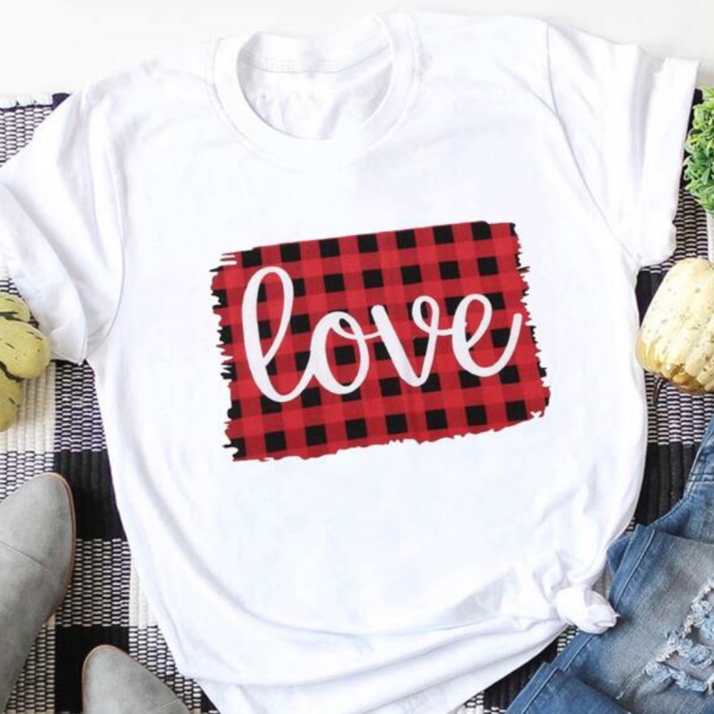 LOVE T-shirt